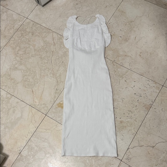 Zara Dresses & Skirts - Zara Elegant White Open Back Midi Dress